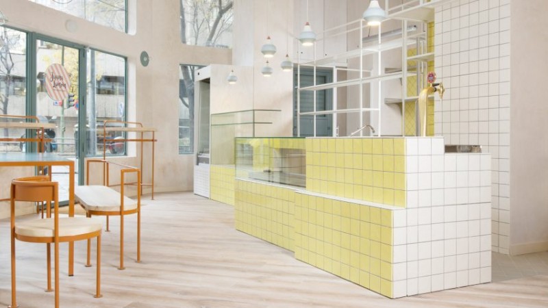 Örnek BLOG - Baking ingredients inform soft-hued interiors of Juana Limón cafe in Madrid